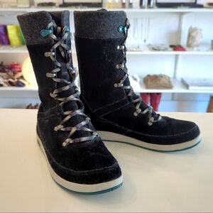 Chaco Uma black suede lace up boots Size 6.5